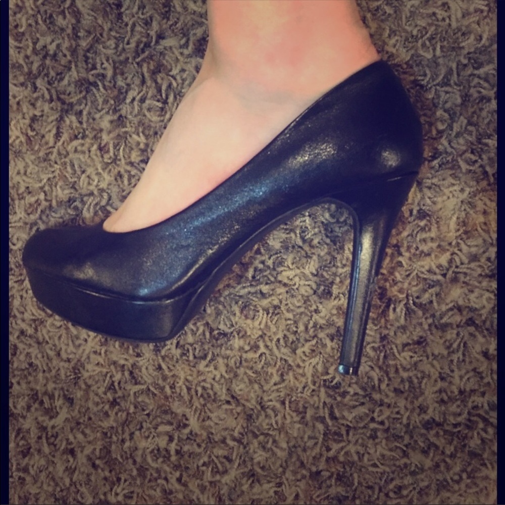 🆕 GIANNI BINI BLACK PLATFORM HEELS! Size 9 1/2